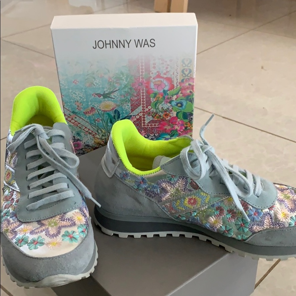 Johnny Was Keya Shine sneaker,  size 41 ( 10)